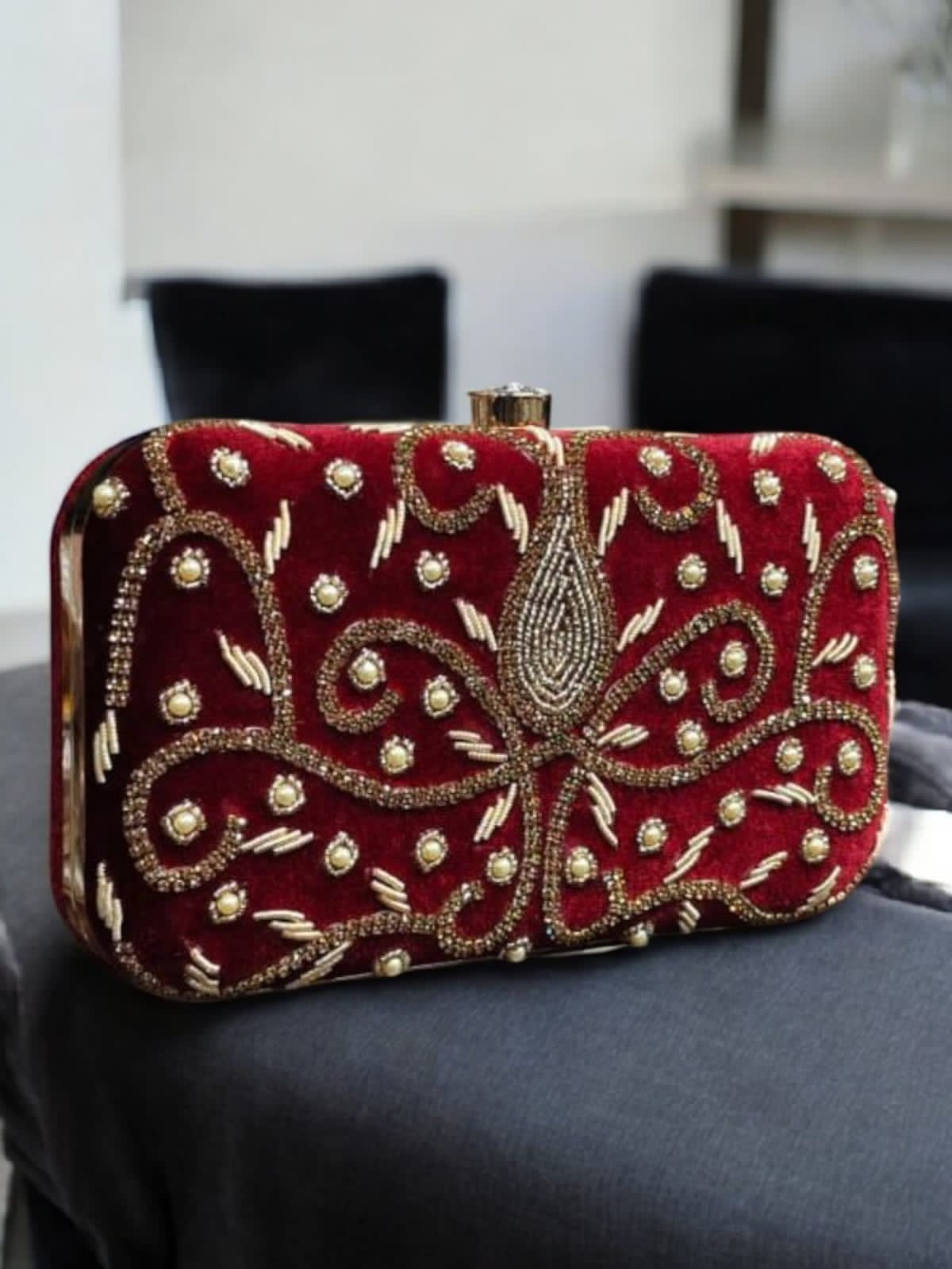 Lady handy Clutch