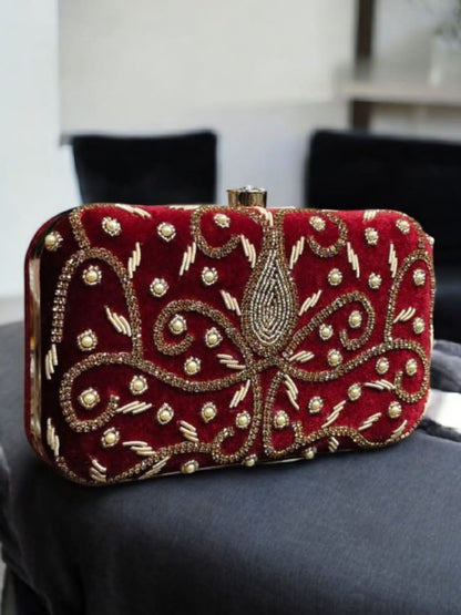 Lady handy Clutch