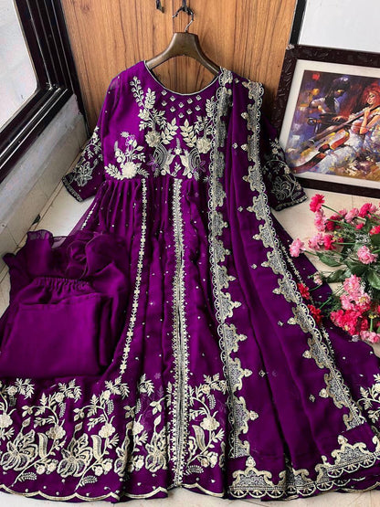 INDOWESTERN GOWN