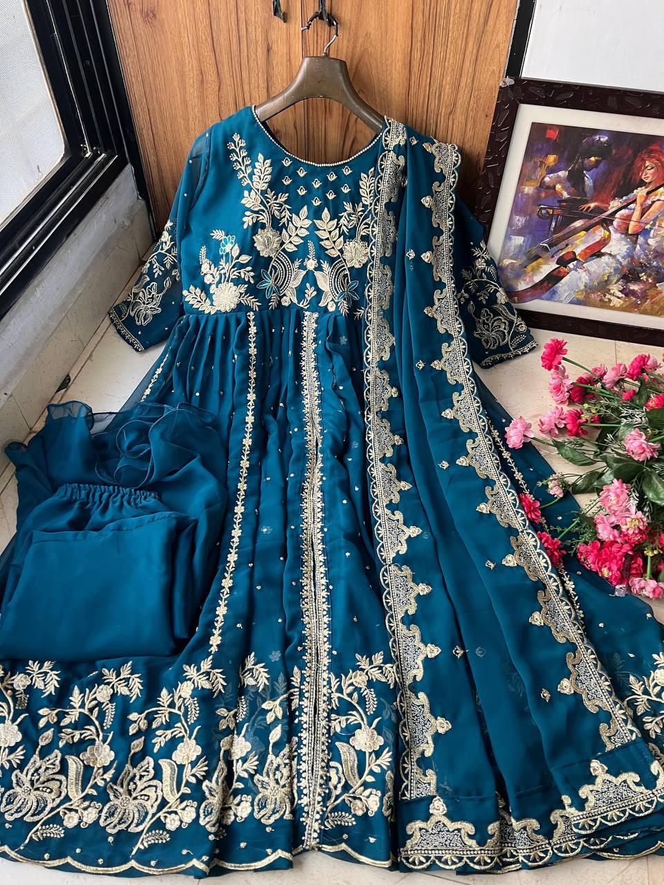 INDOWESTERN GOWN