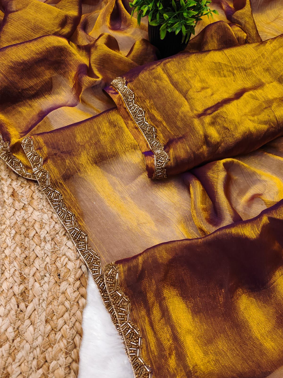 Fendy Crush Saree
