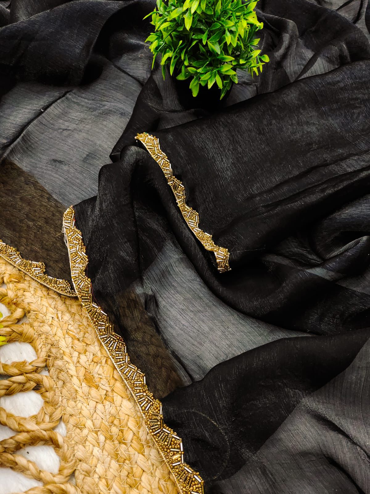 Fendy Crush Saree