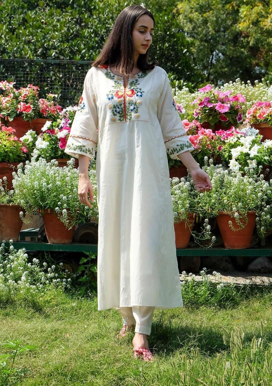 Kurti Set