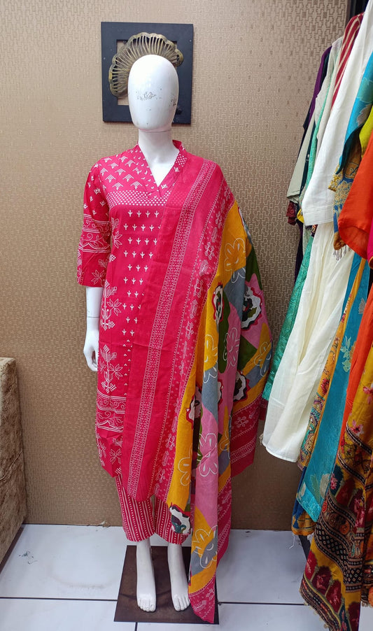 Kurti Set
