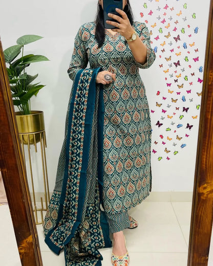 Kurti Set