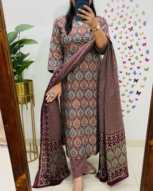 Kurti Set