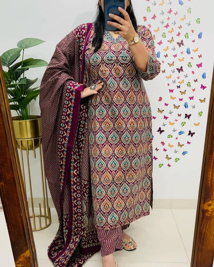 Kurti Set