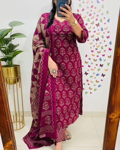 Kurti Set