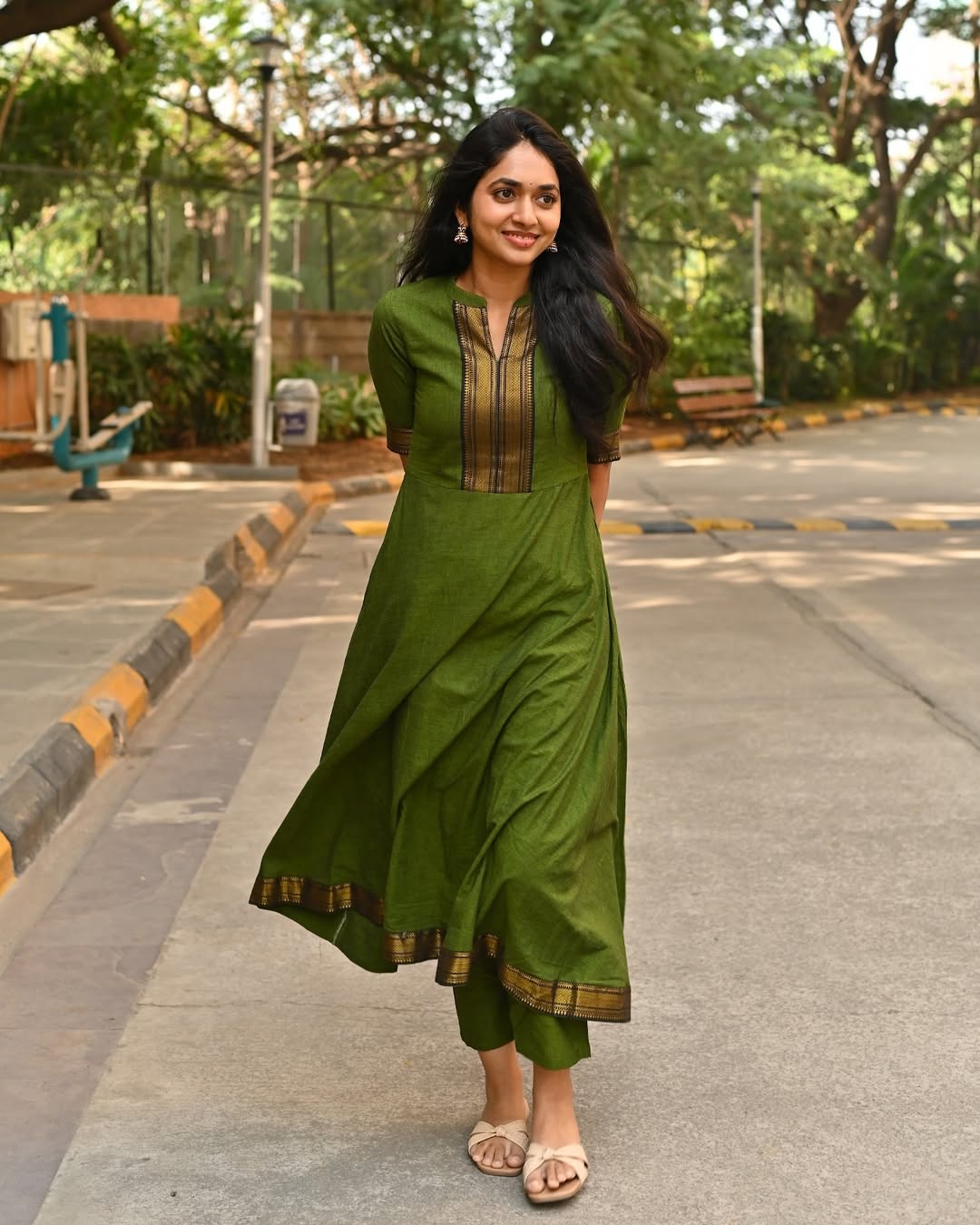 SHIVANGI SET