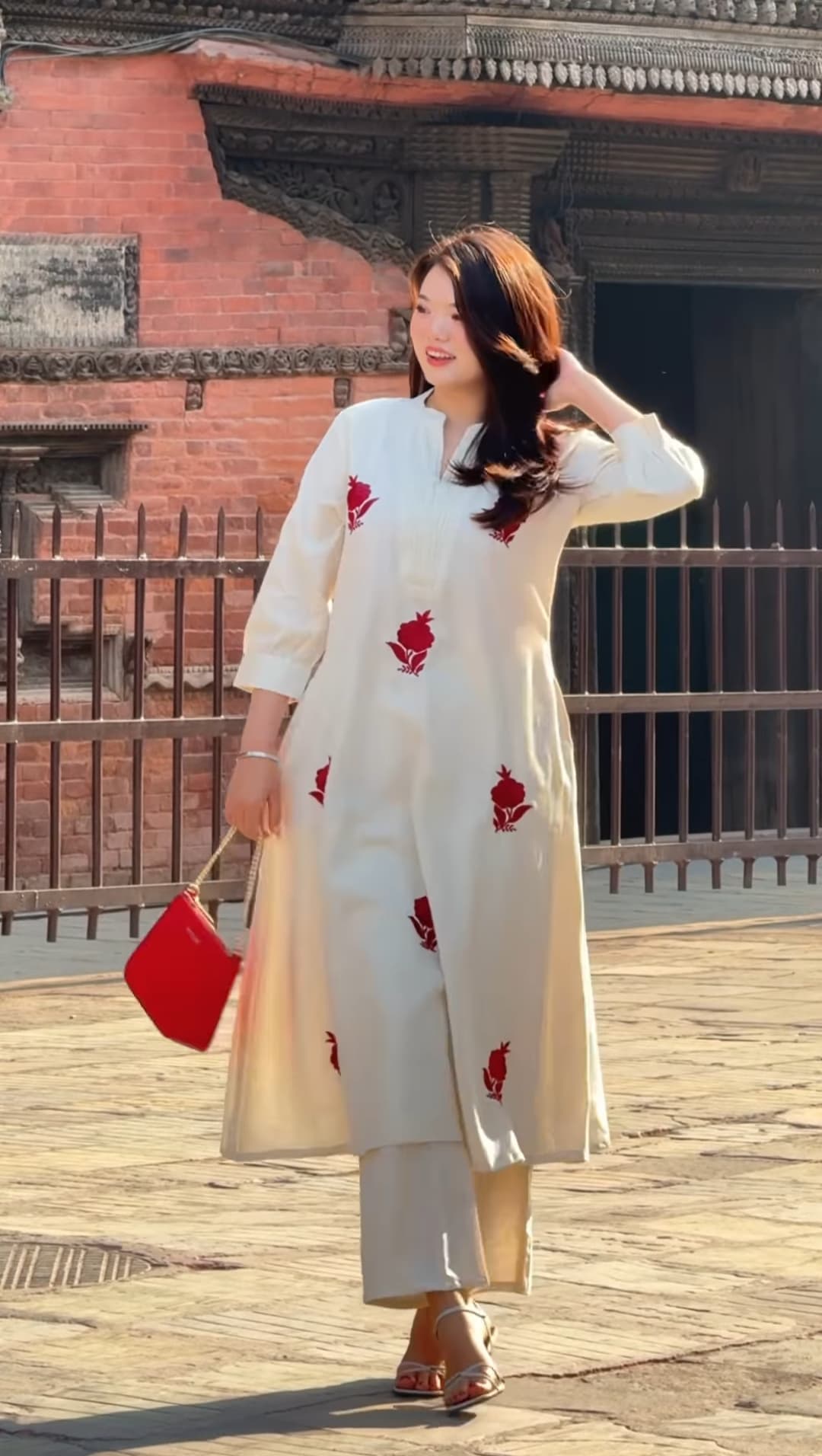 GULAB 2 PIECE SET
