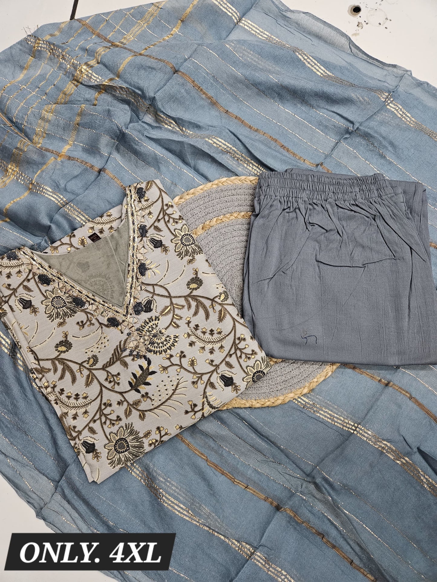 Kurti Set