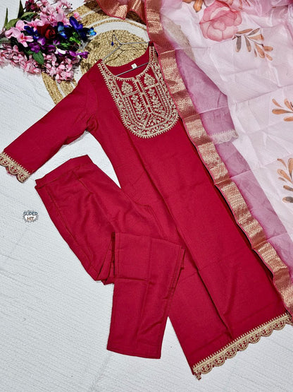 SUIT SET