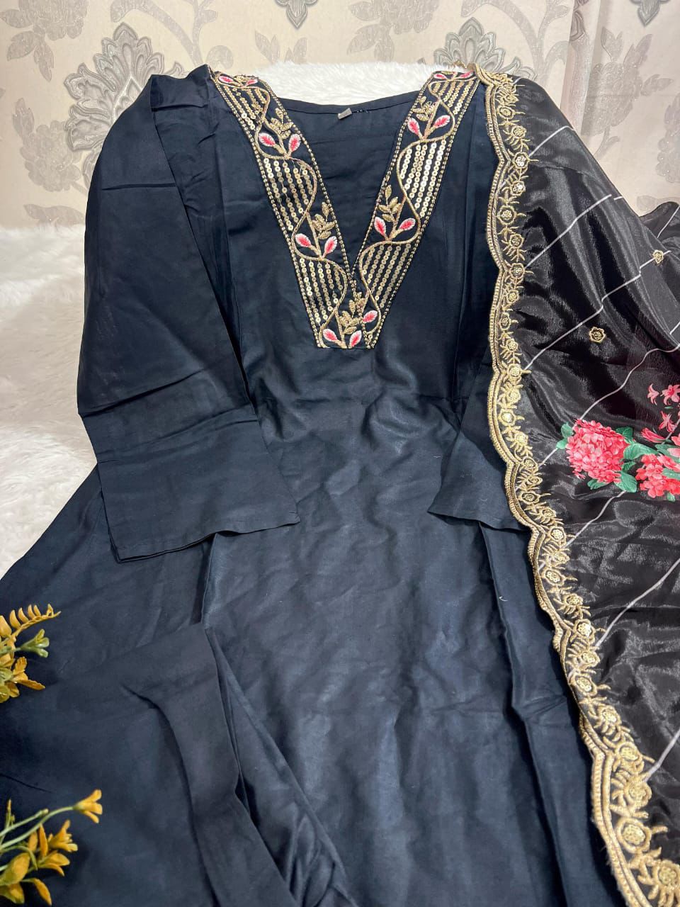 Three Piece Set
