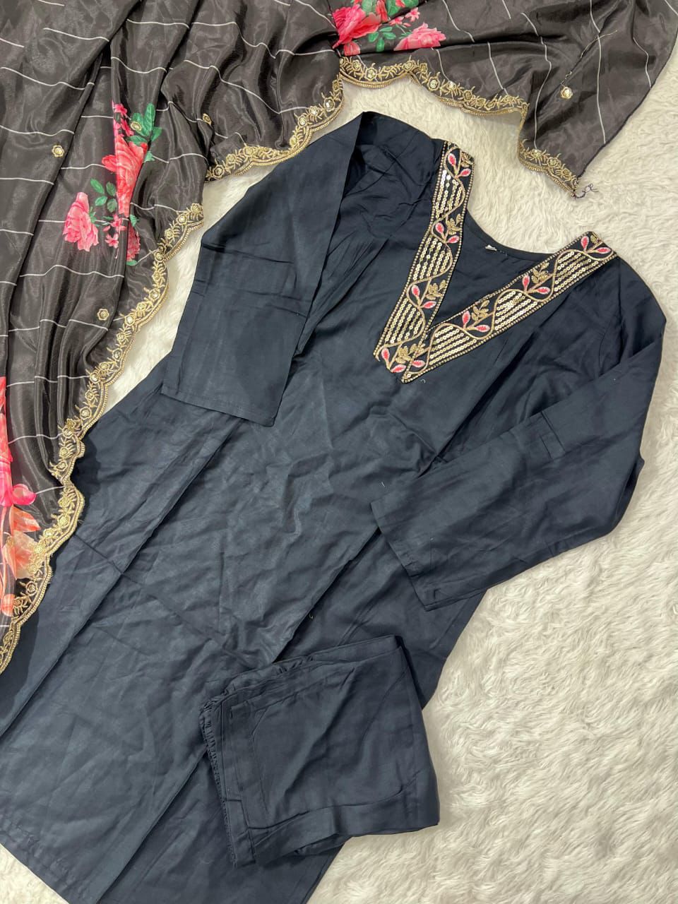 Three Piece Set