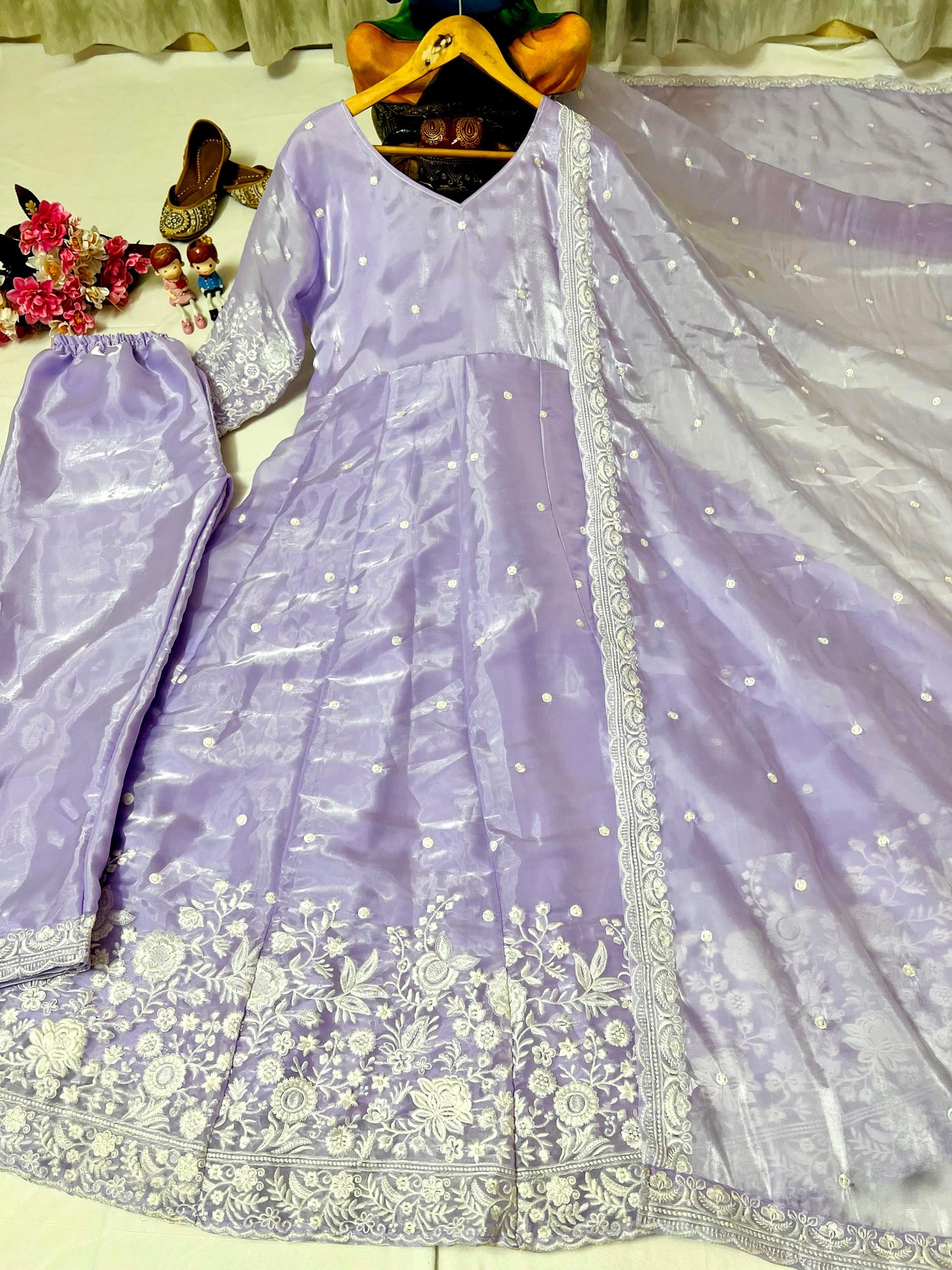 GOWN SET