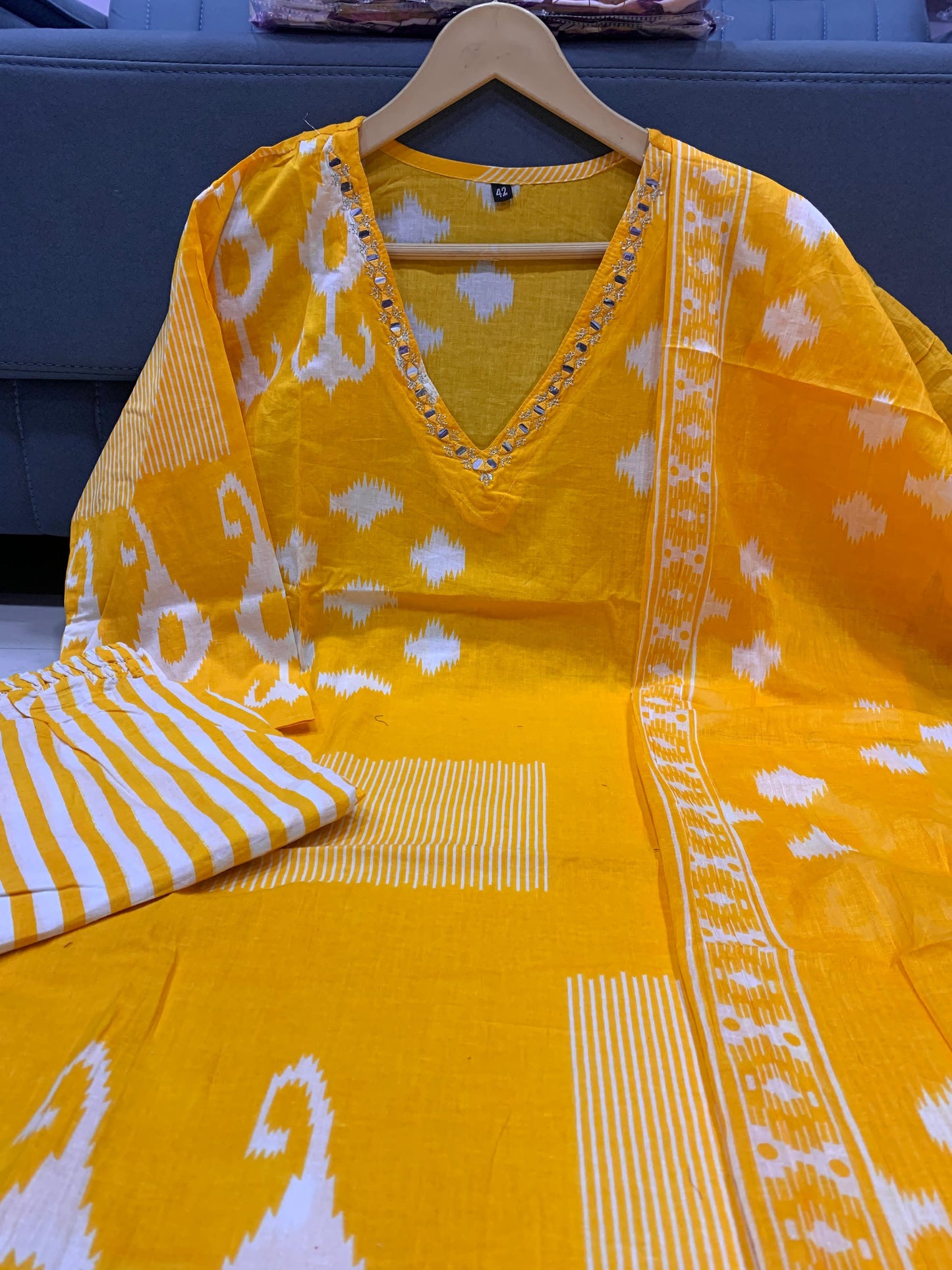 Kurti Set