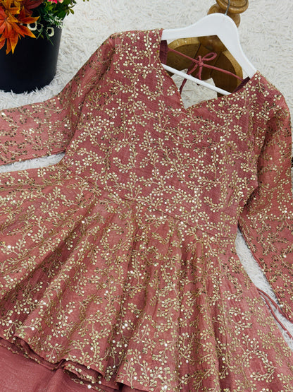 Women’s Ethnic Wear