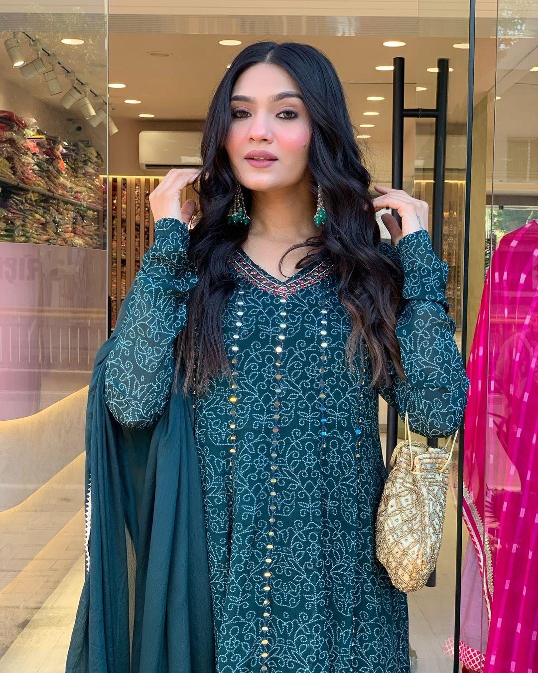 Kurti With Dupatta