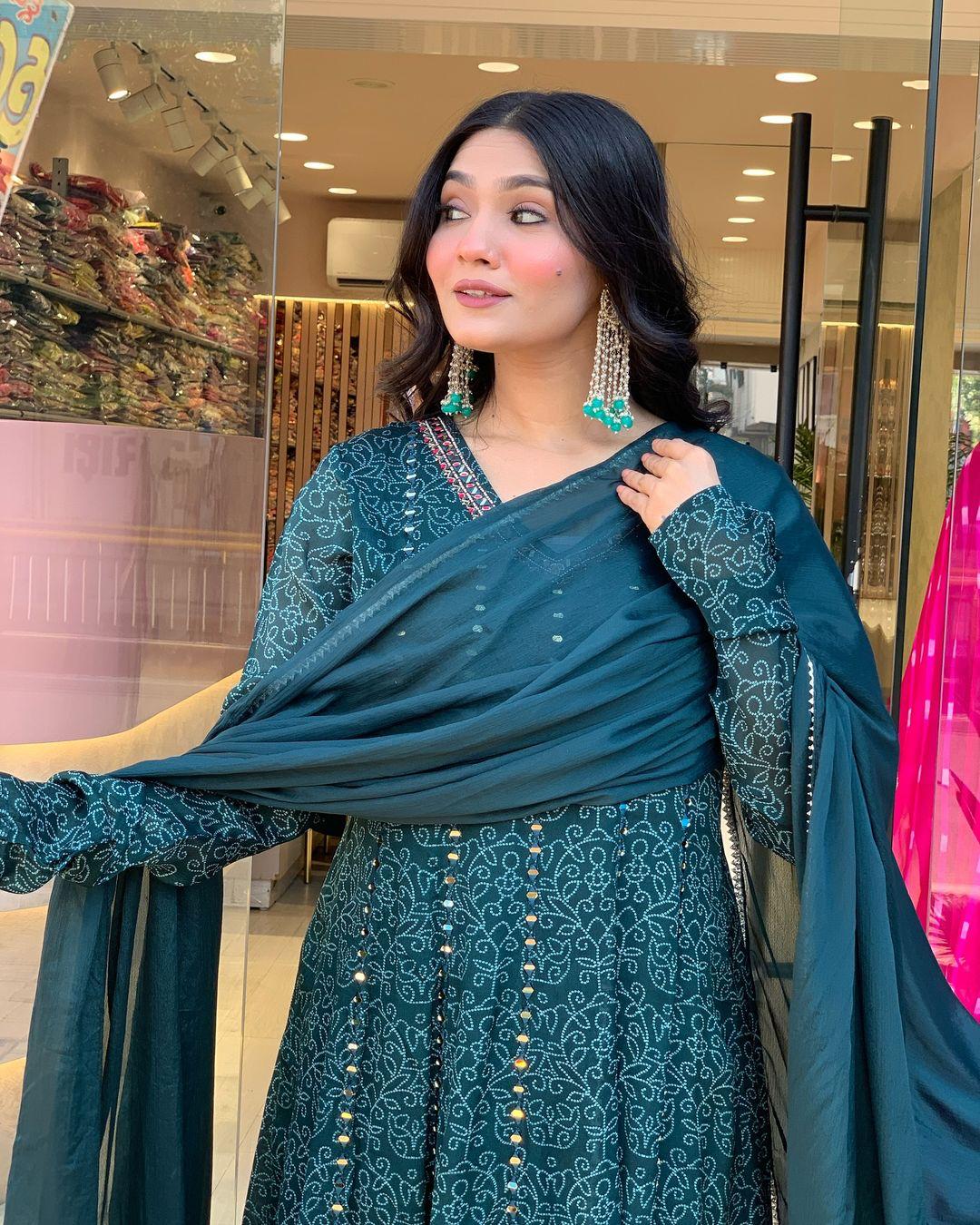 Kurti With Dupatta