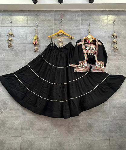 Chanya Choli With Koti