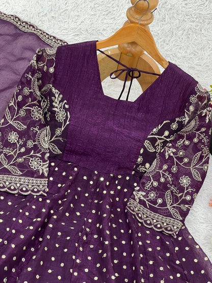 Women’s Ethnic Wear