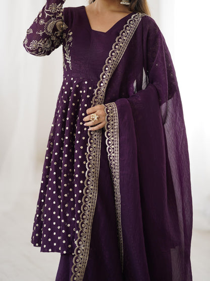 Women’s Ethnic Wear