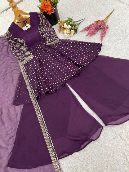 Women’s Ethnic Wear