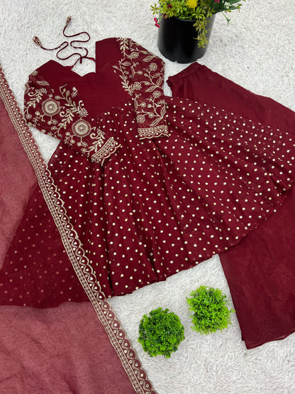 Women’s Ethnic Wear