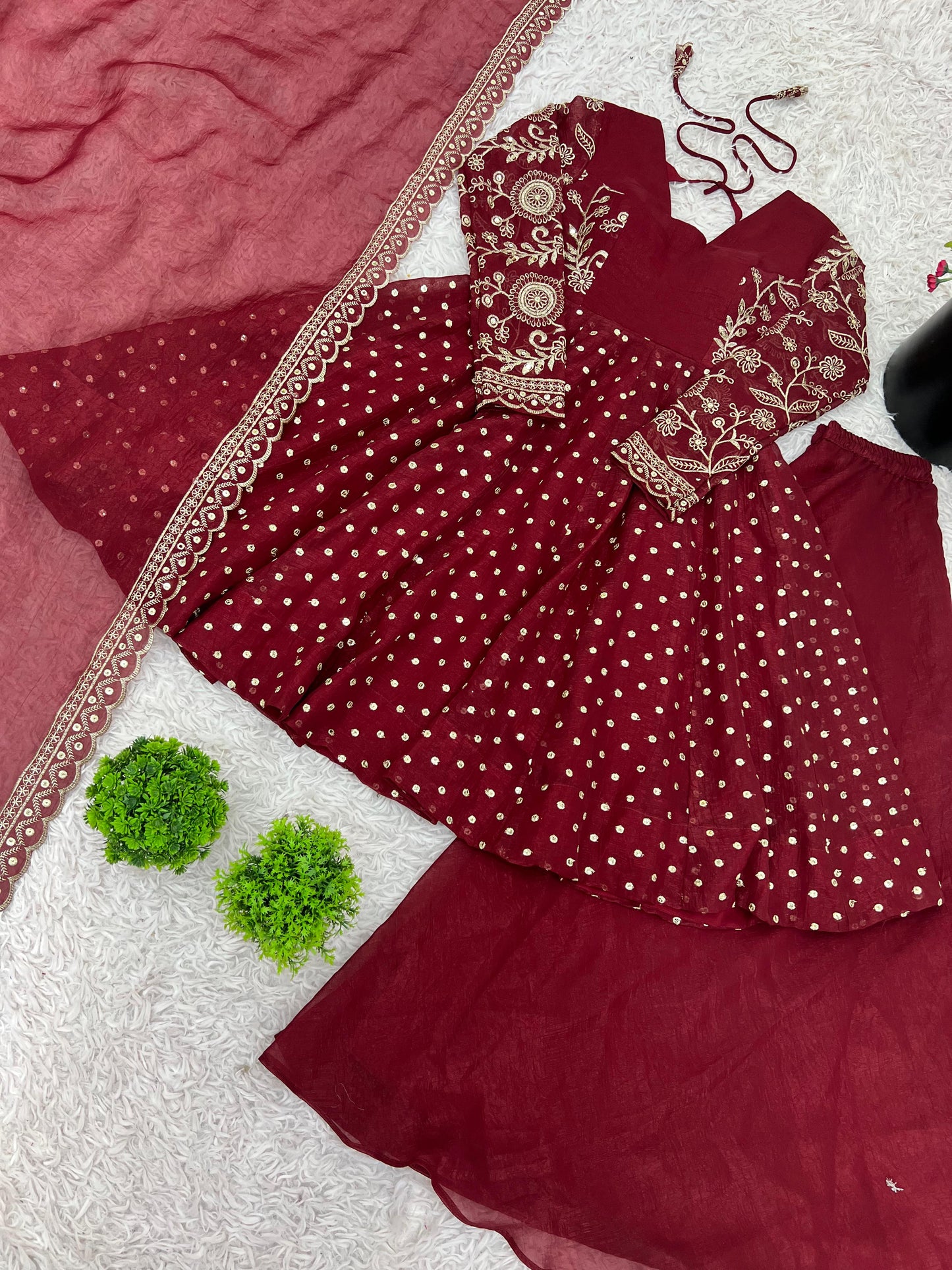 Women’s Ethnic Wear