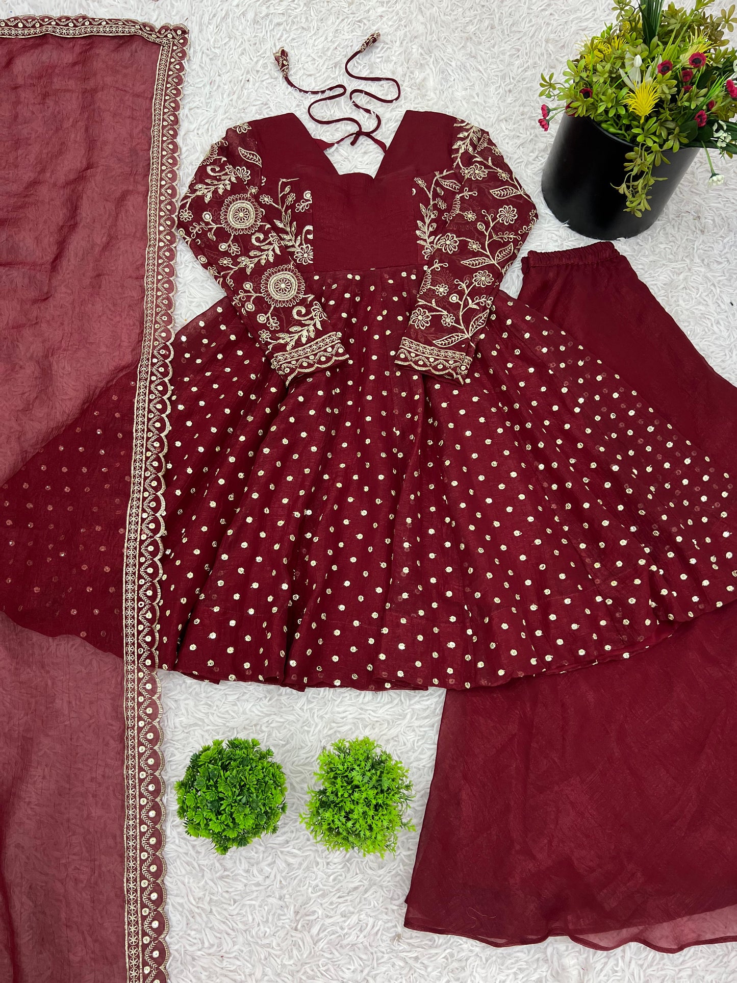 Women’s Ethnic Wear