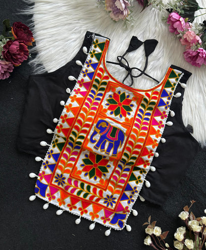 NAVRATRI HALTER NECK DESIGNER BLOUSE