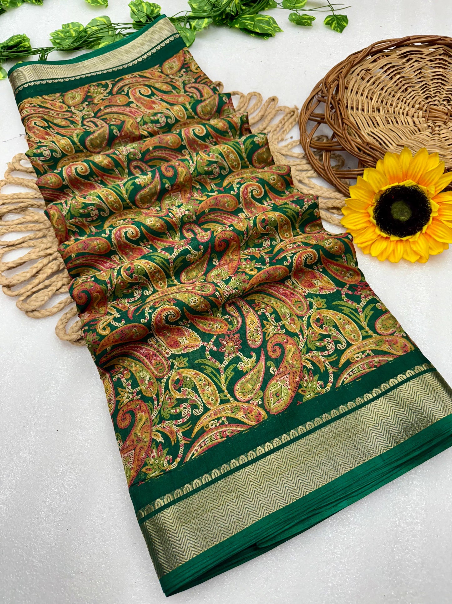 Bandhani Saree
