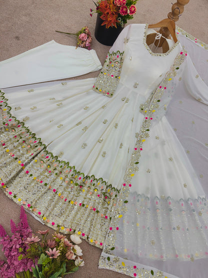 Women’s Ethnic Wear
