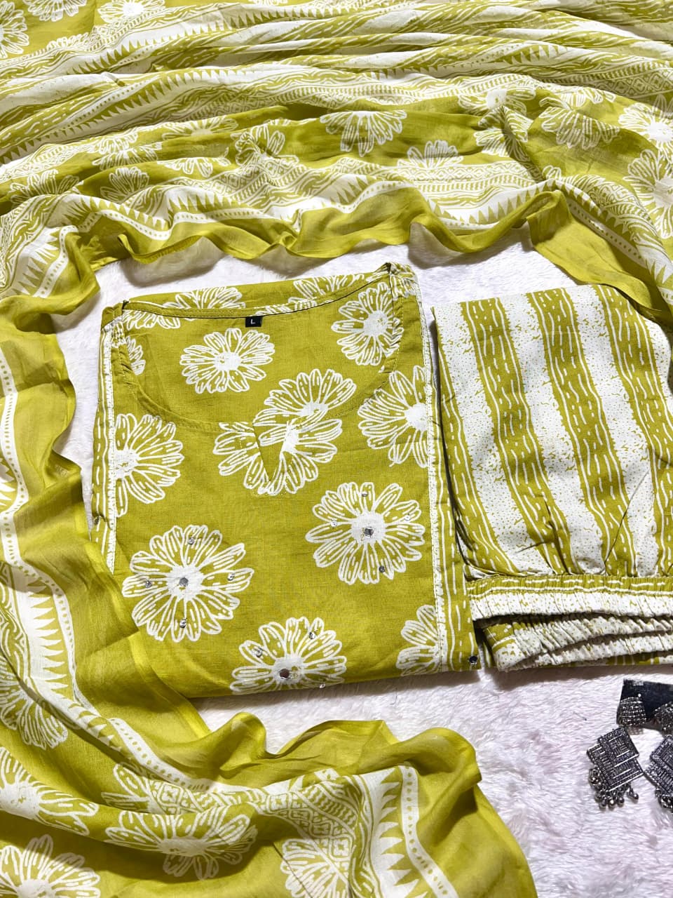 Kurti Set