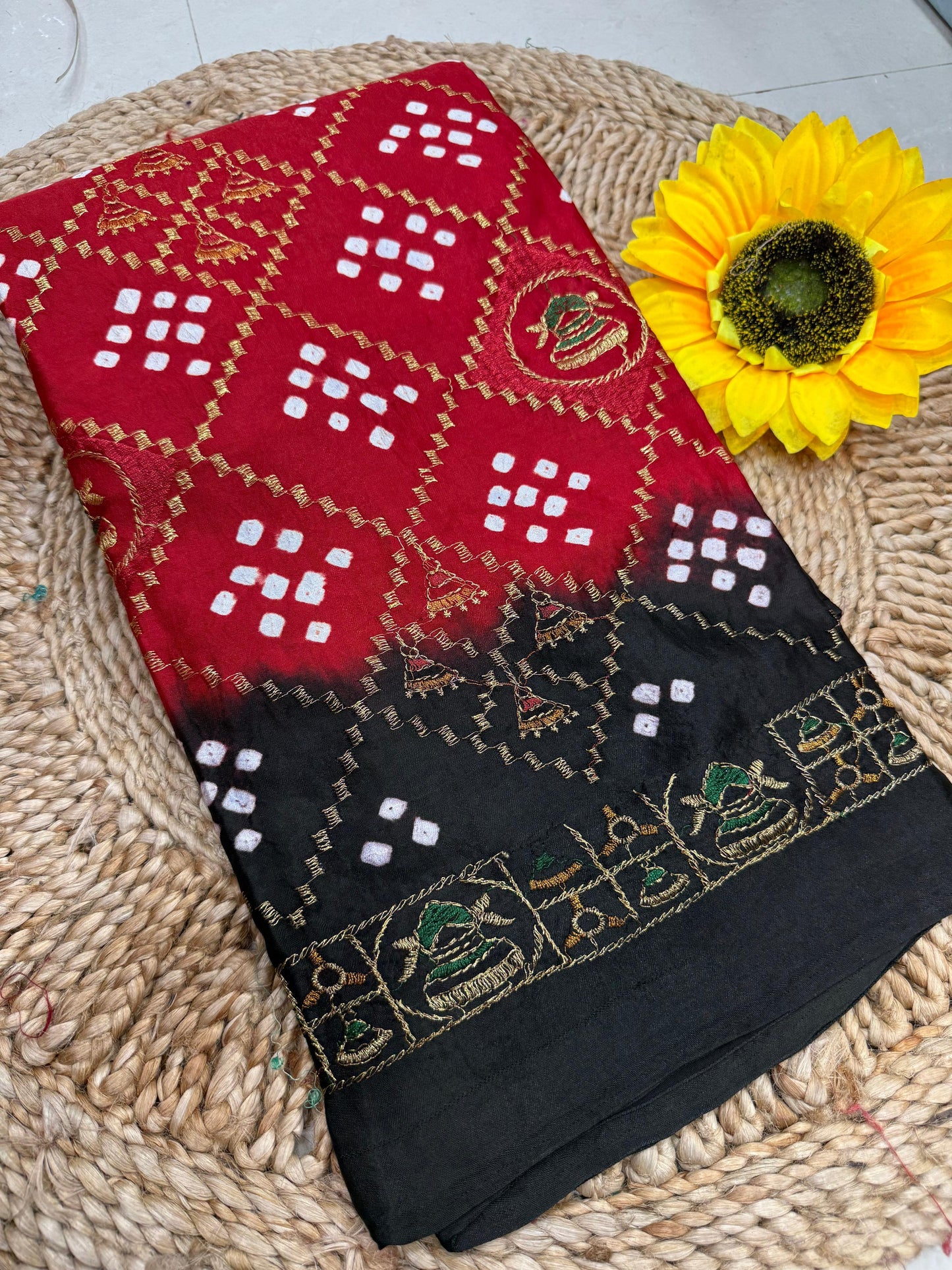 Bandhej Saree