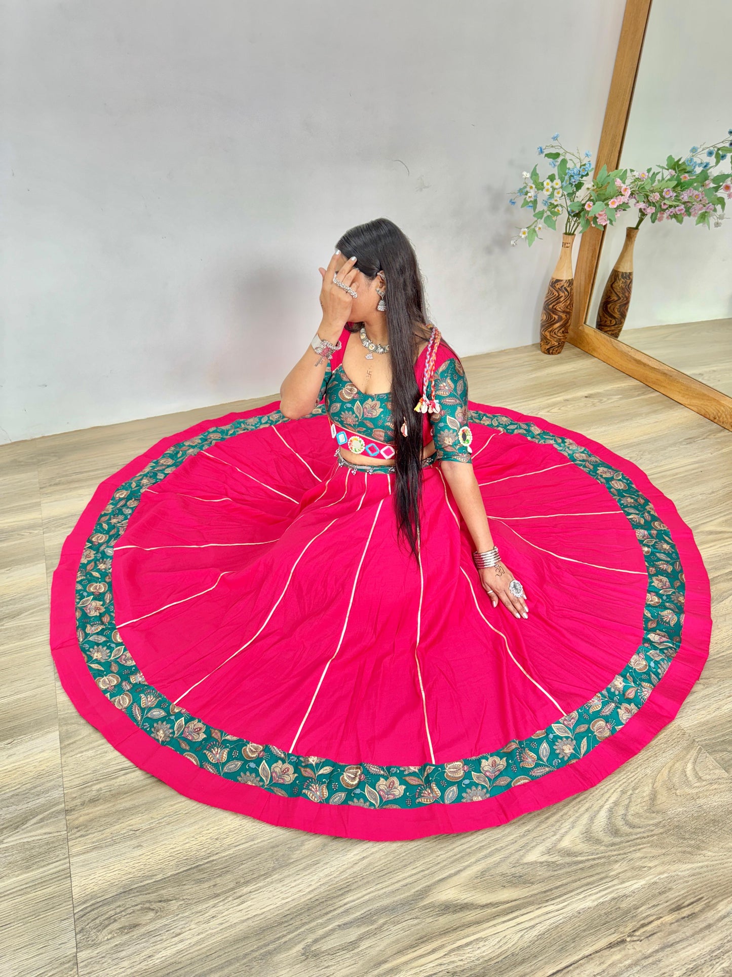 NAVRATRI LEHENGA CHOLI