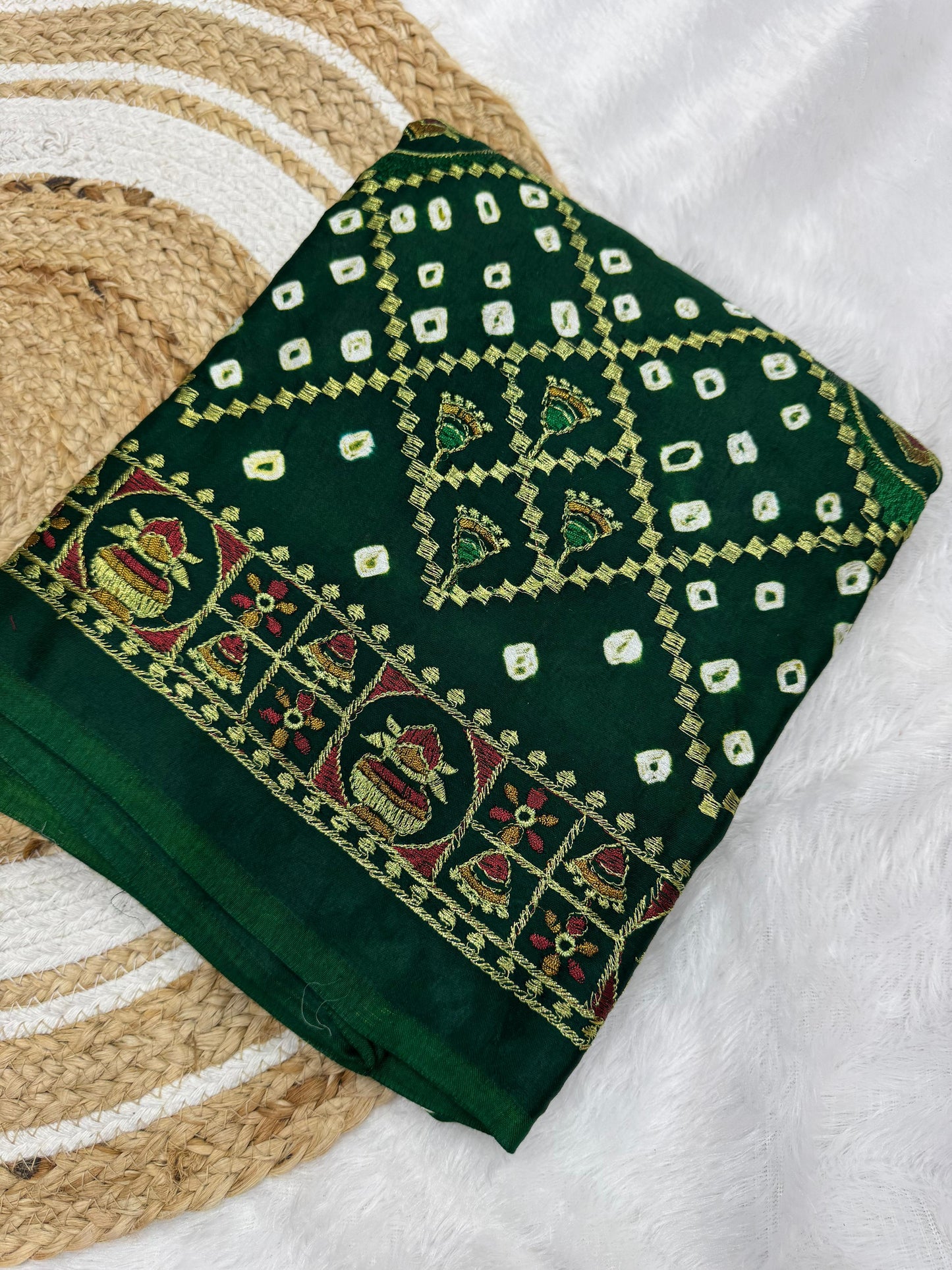 Bandhani With Gota Embroidery Saree