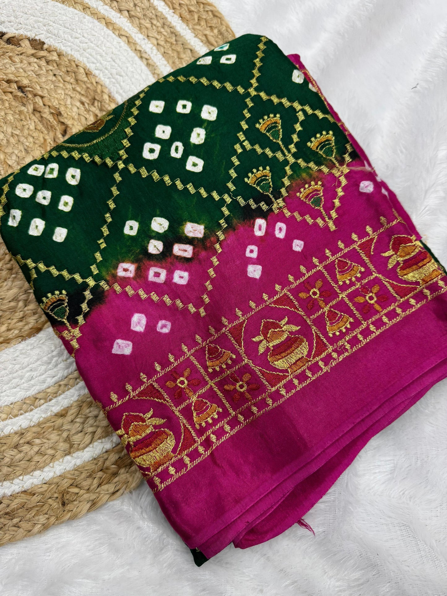 Bandhani With Gota Embroidery Saree