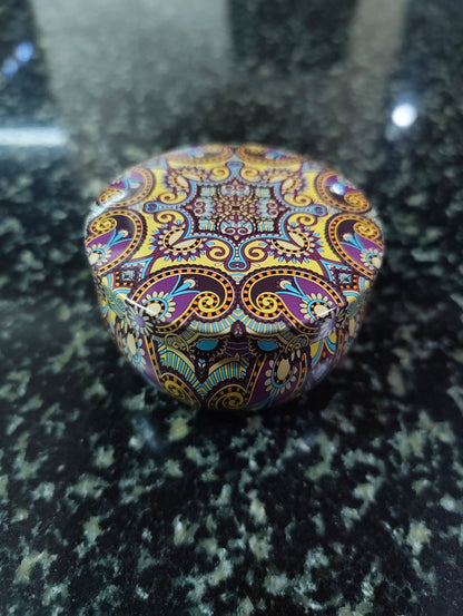 Zesty Christmas Mandala Tin Candle