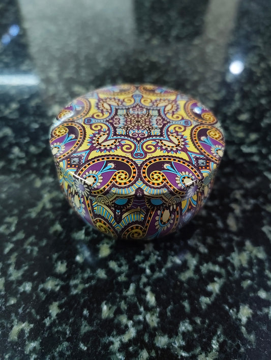 Zesty Christmas Mandala Tin Candle