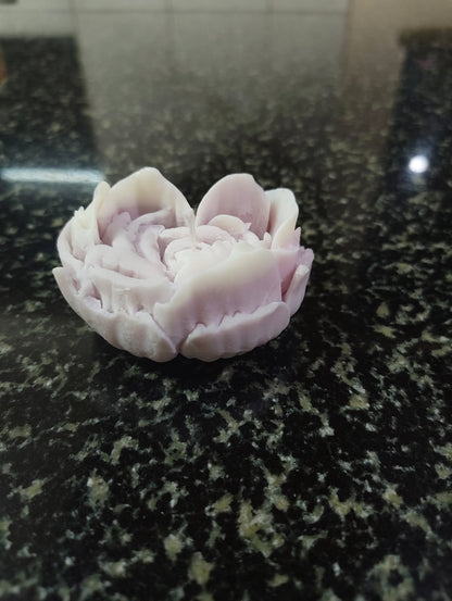 Orchid Kiss Heart Rose Candle