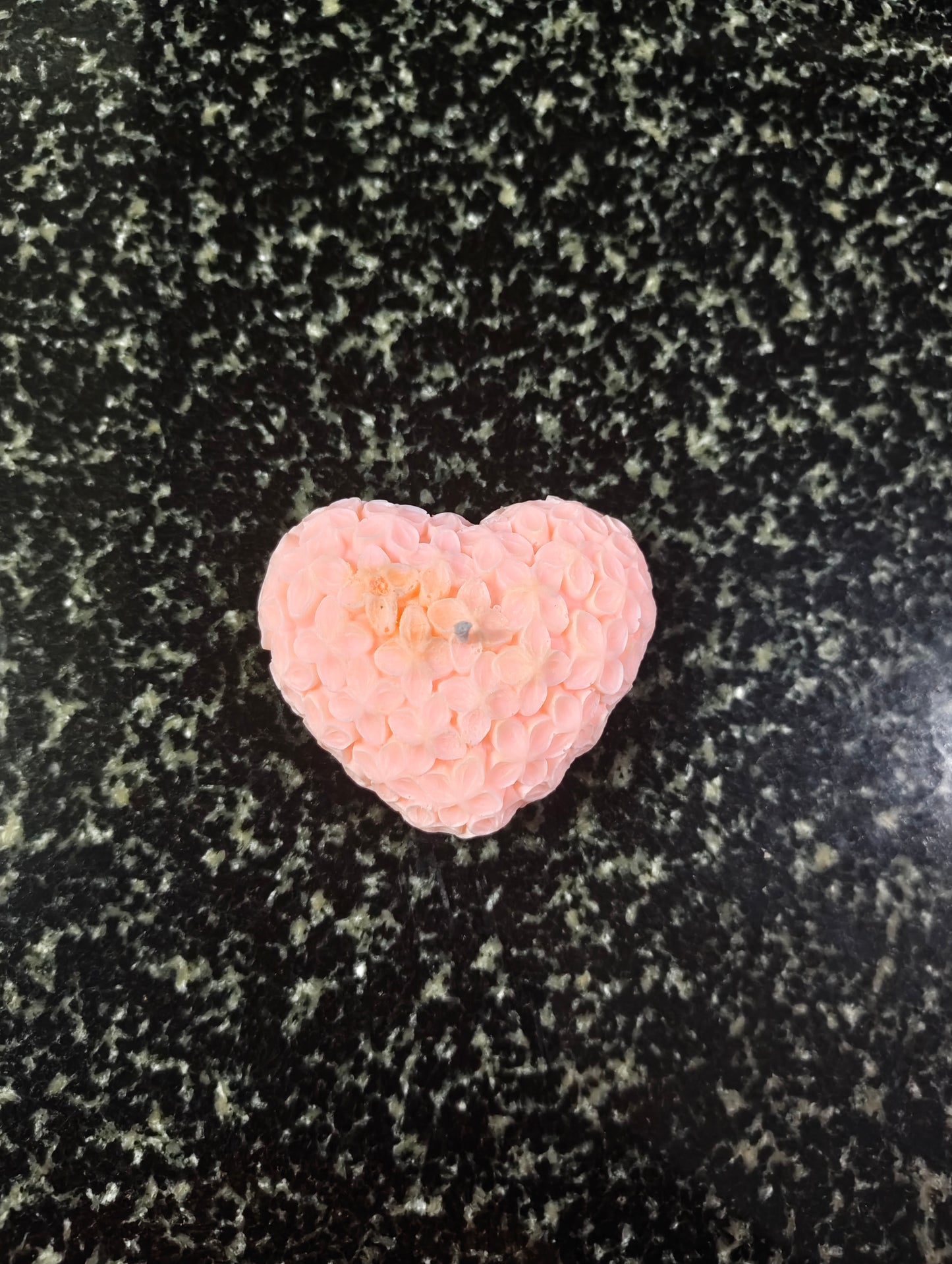 Lover's Bloom Flower Heart Candle