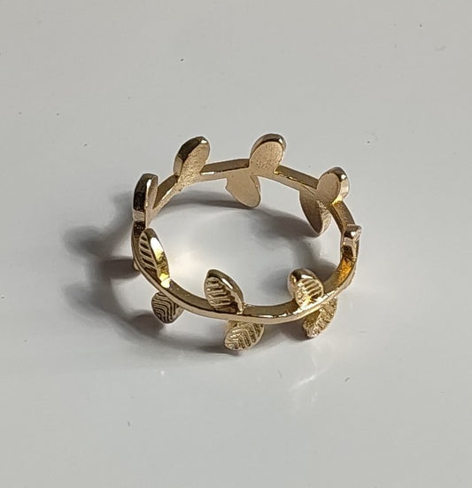 Golden Leaf Ring