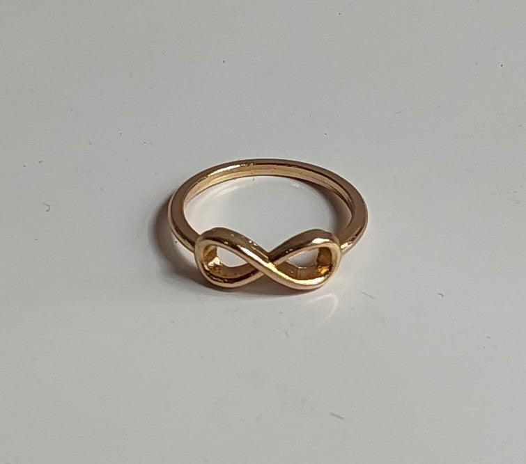 Golden Infinity Ring