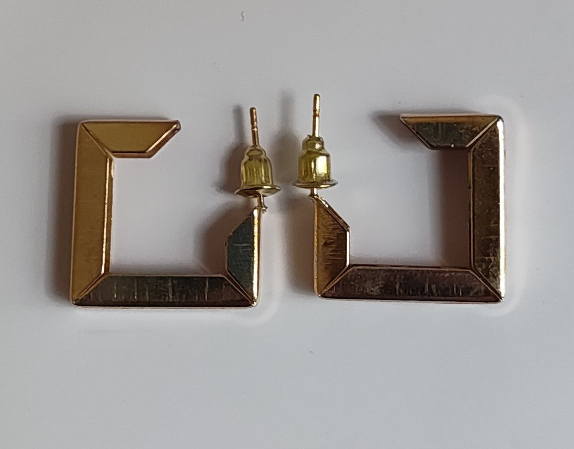 Golden Hoops