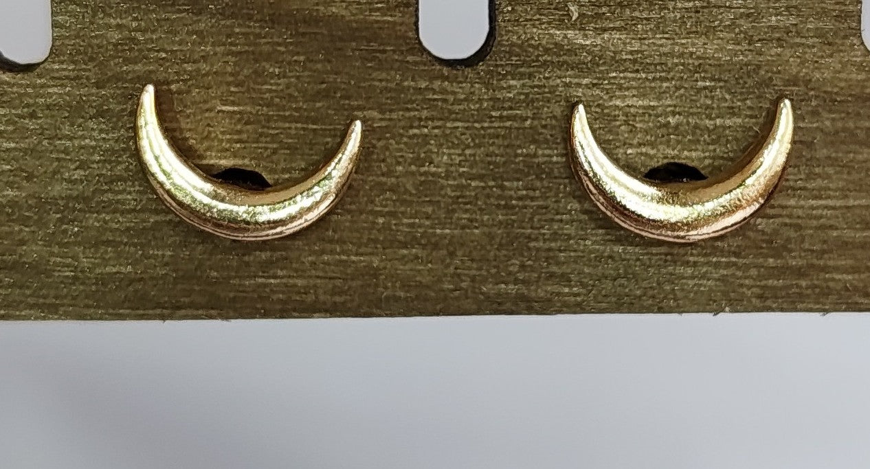 Golden Studs