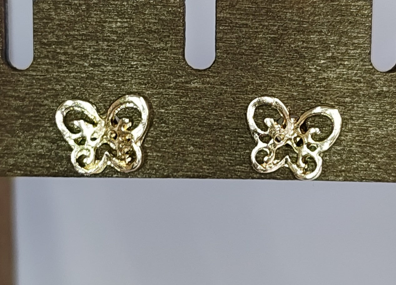 Golden Studs
