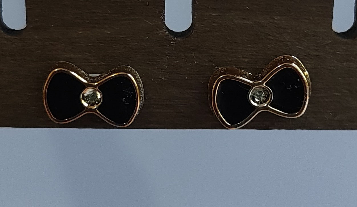 Black Studs