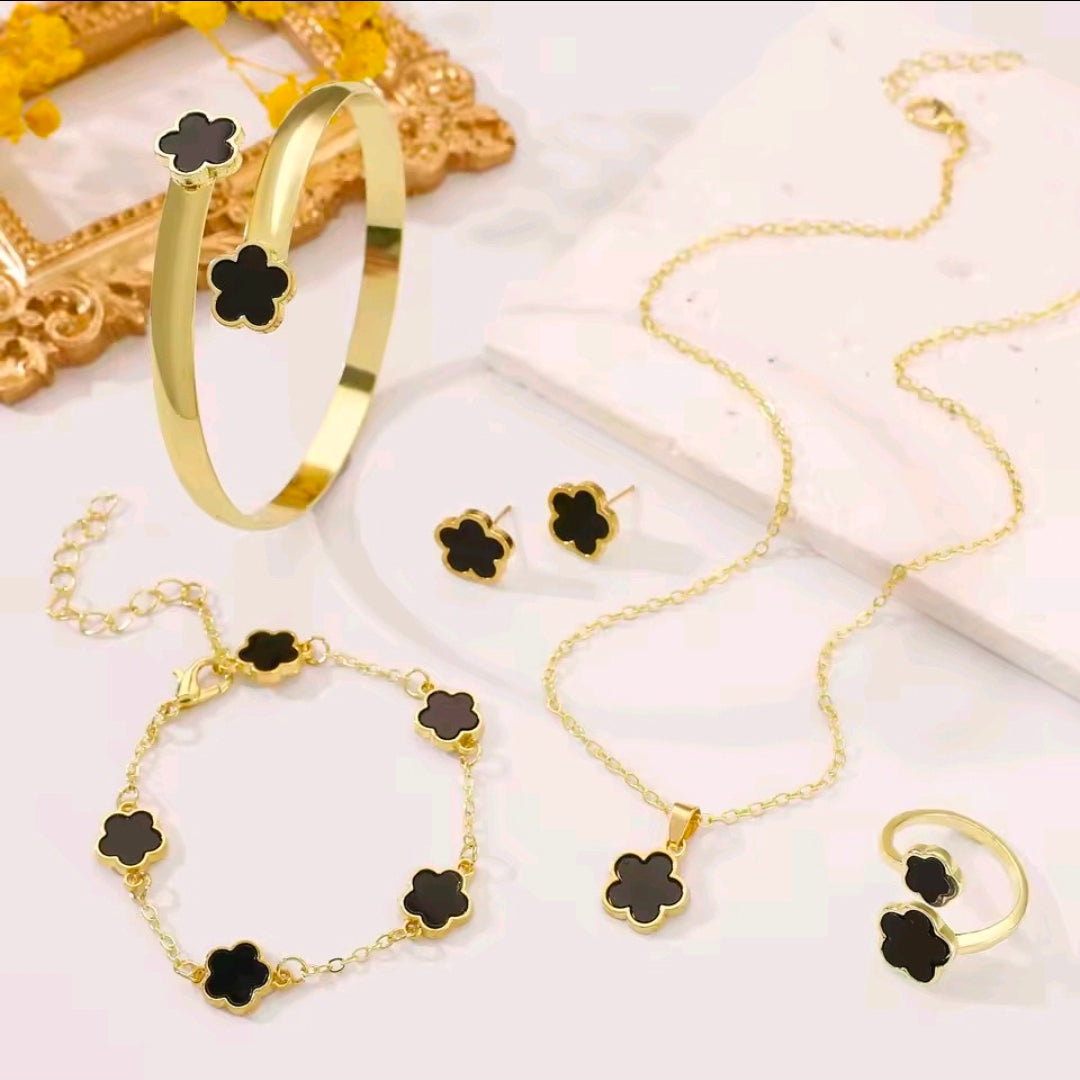 Five Petal Clover Set
