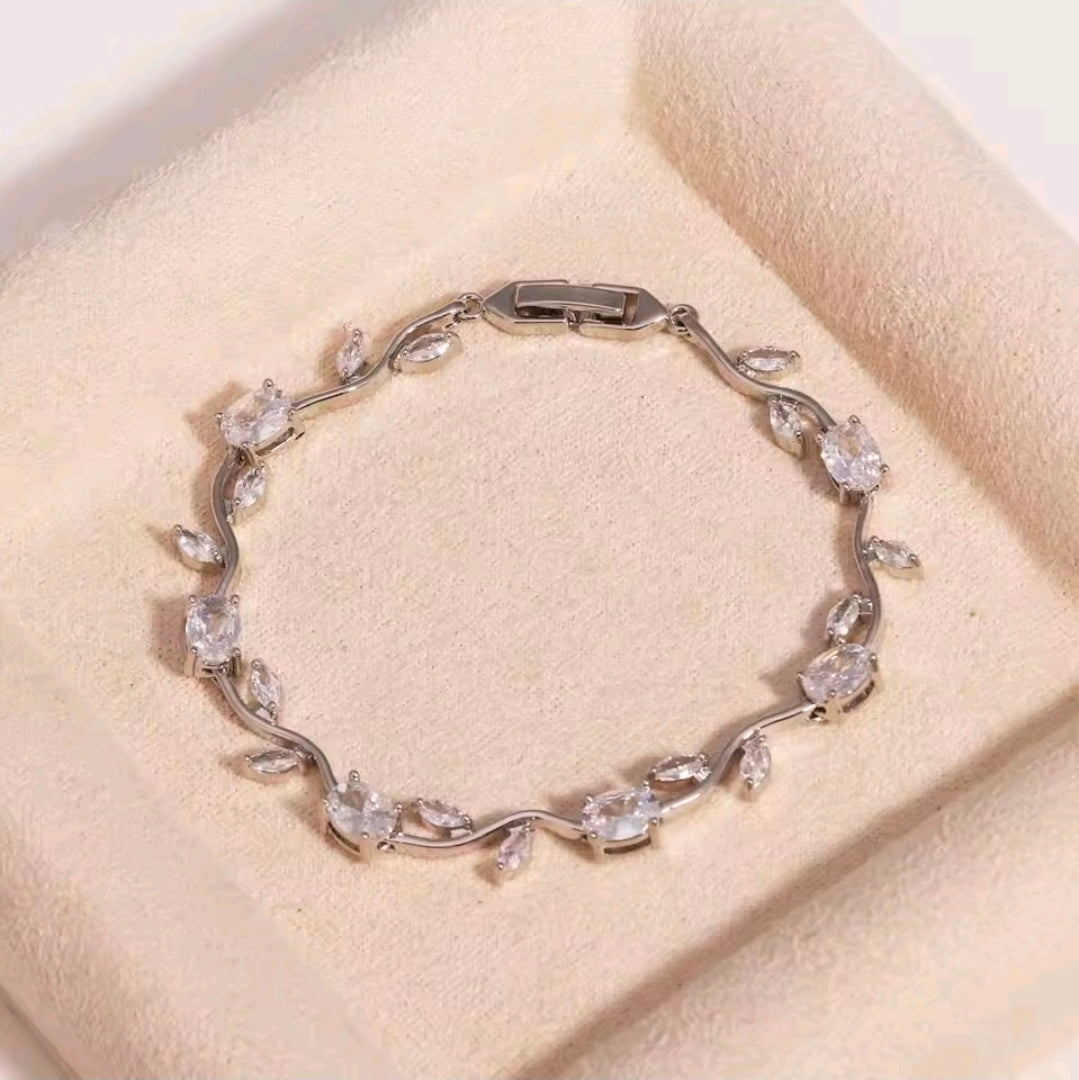 Tulip Bracelet